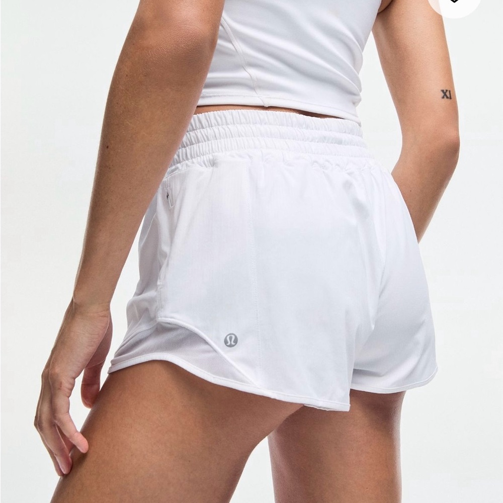 Hotty Hot High Rise Short - NWT